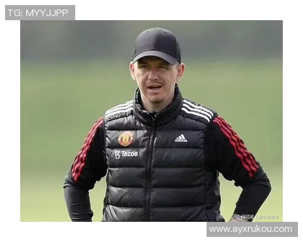 切尔西门将汉普顿荣膺BBC年度最佳女足球员称号 切尔西门将汉普顿荣膺BBC年度最佳女足球员称号