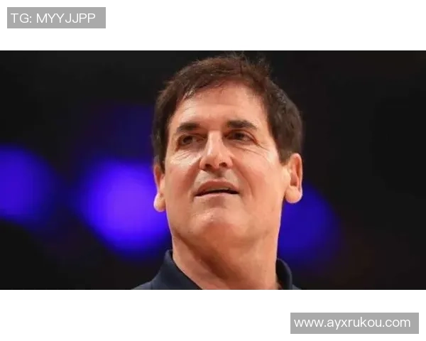 浓眉调侃弗拉格未能三双抢板成功展现团队默契与竞争精神